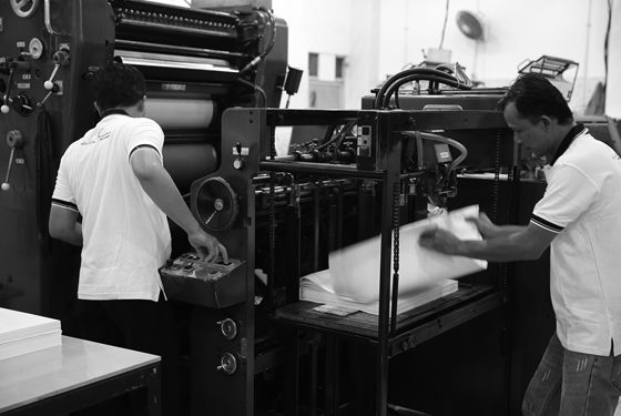 G95A1517-BW